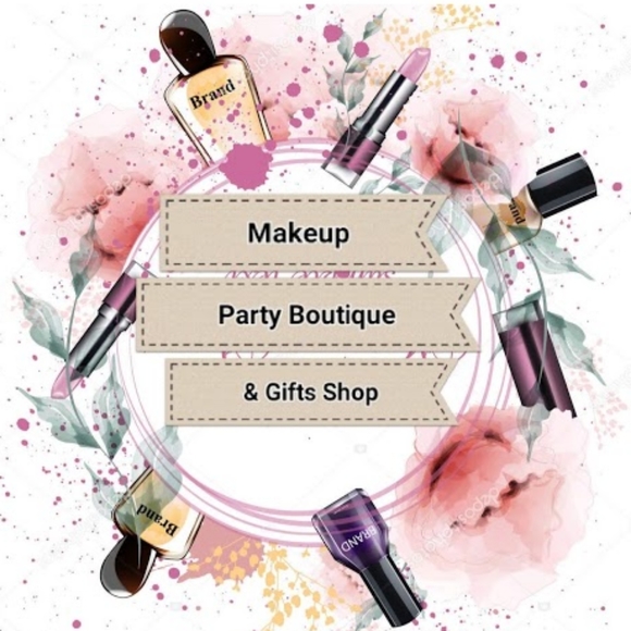 Meet your Posher, Faby Makeup  & Jewelry - Picture 8 of 16